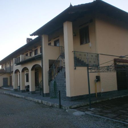 Albergo Vecchio Pavone Borgaro Torinese Bagian luar foto
