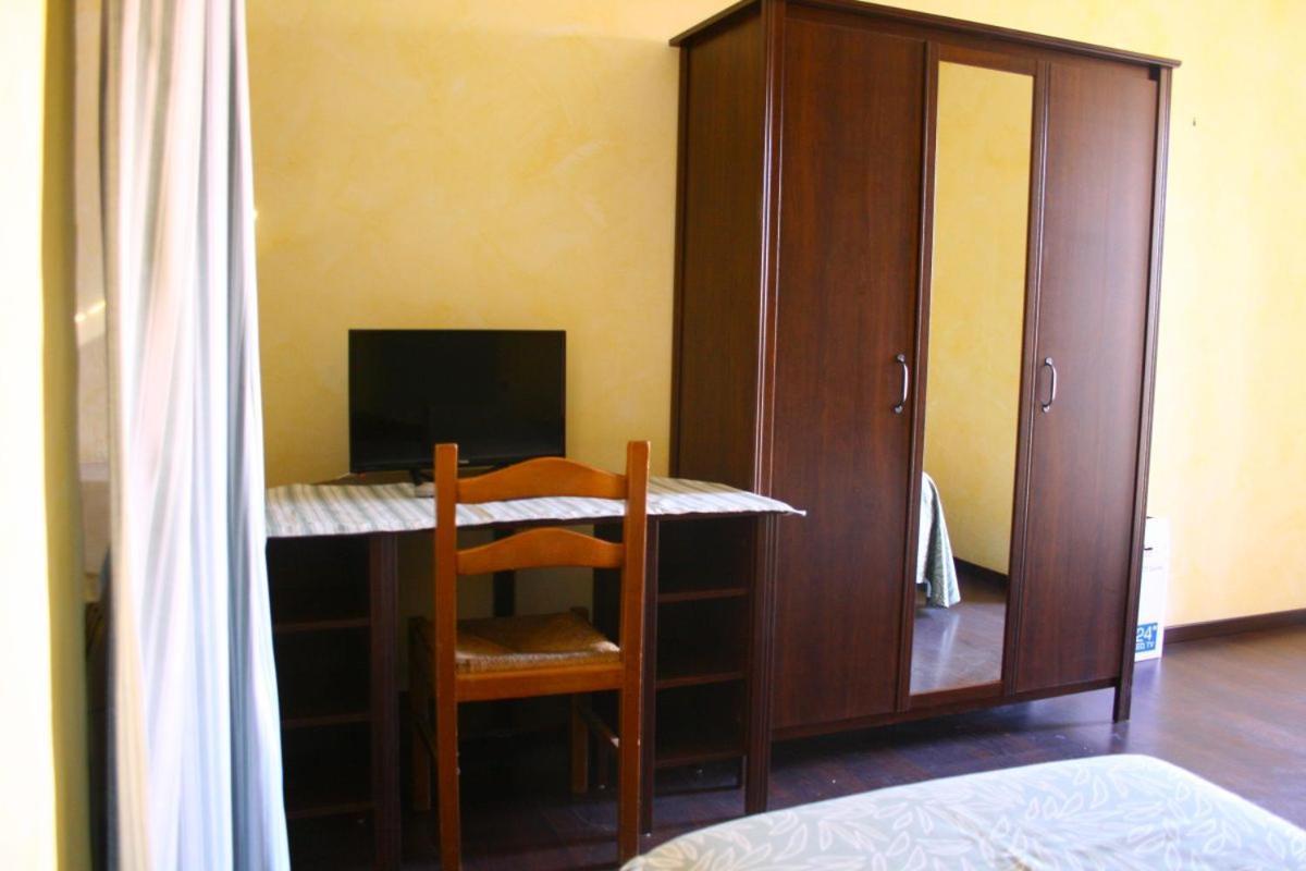 Albergo Vecchio Pavone Borgaro Torinese Bagian luar foto